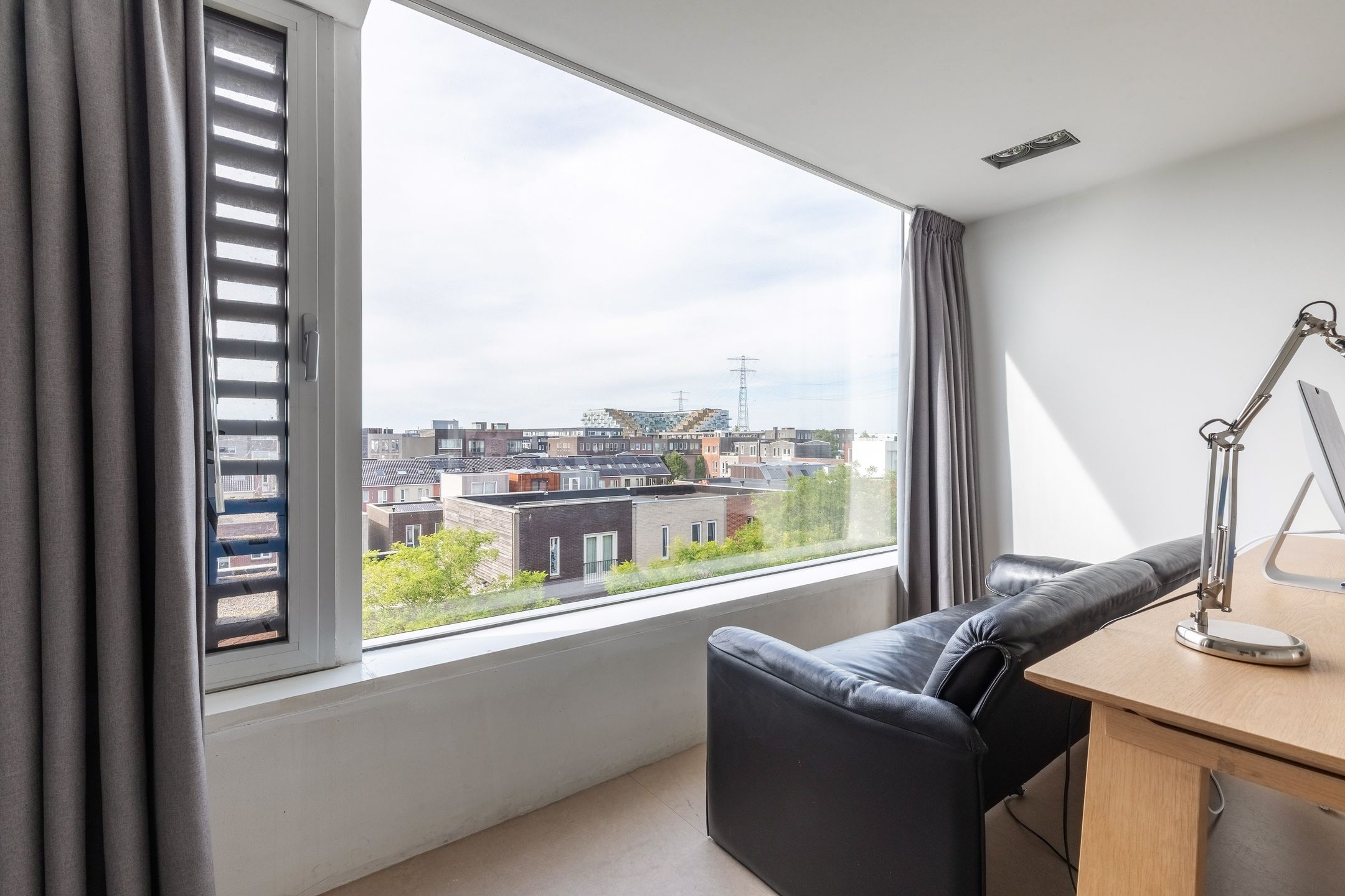 Foto 48 van Edmond Halleylaan 52