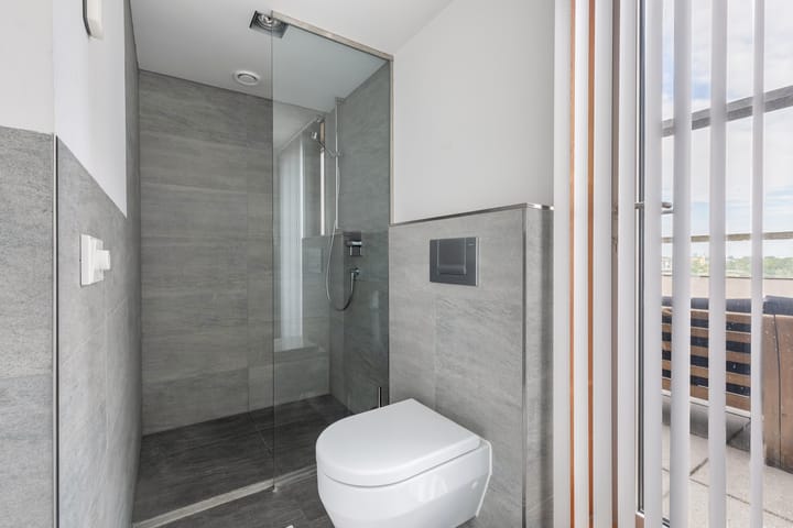 Photo 50 of Edmond Halleylaan 52