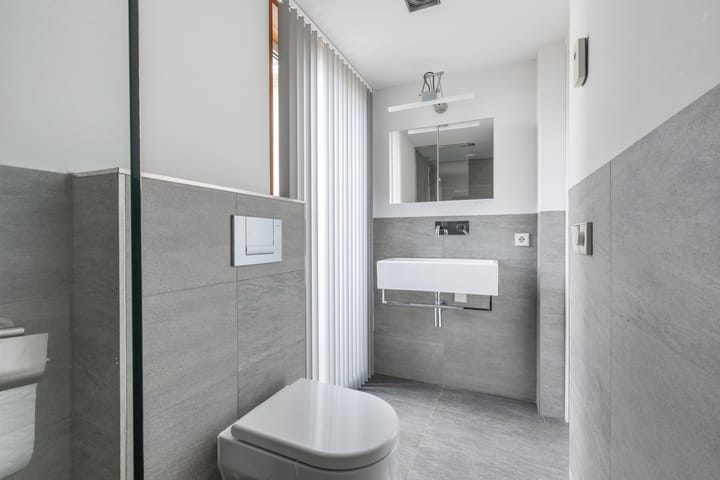 Photo 51 of Edmond Halleylaan 52