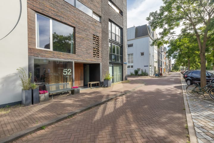 Photo 62 of Edmond Halleylaan 52