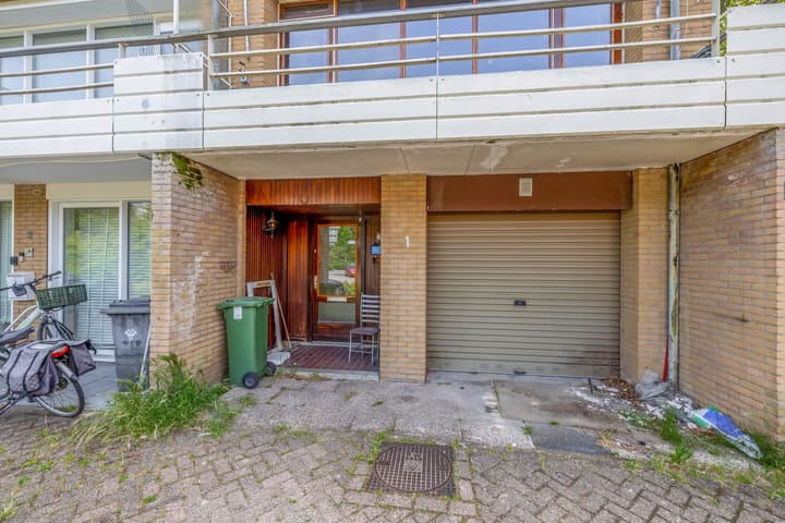 Foto 6 van Regentessestraat 1