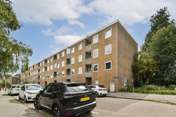 Photo 4 of Frieslandstraat 189