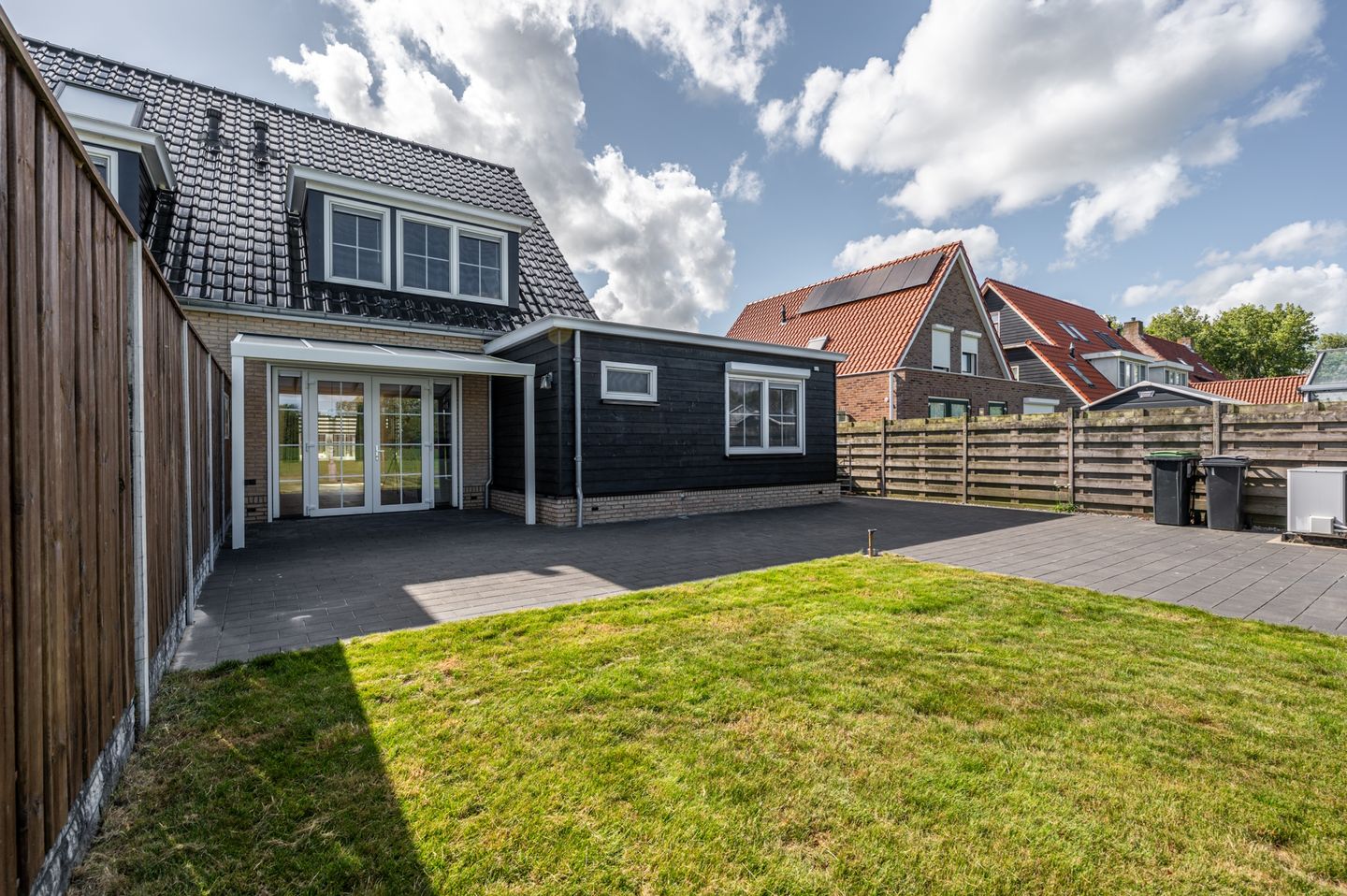 Foto 10 van Derrienk 4-A