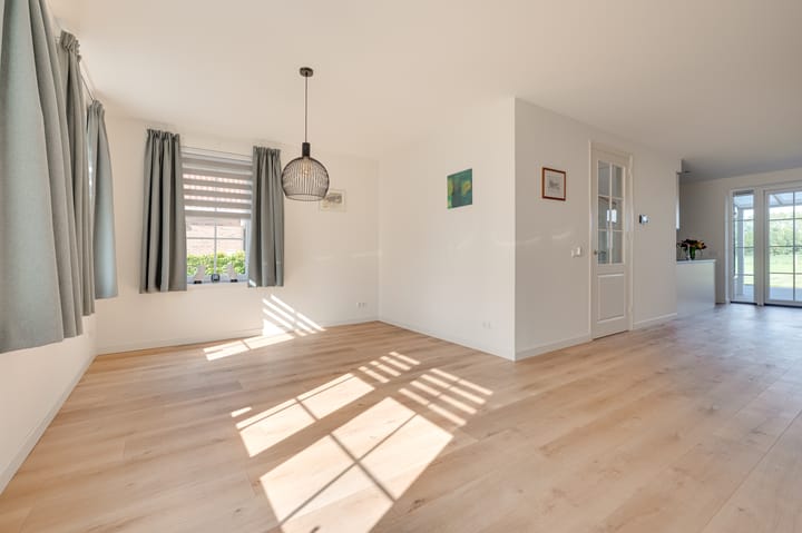 Foto 21 van Derrienk 4-A