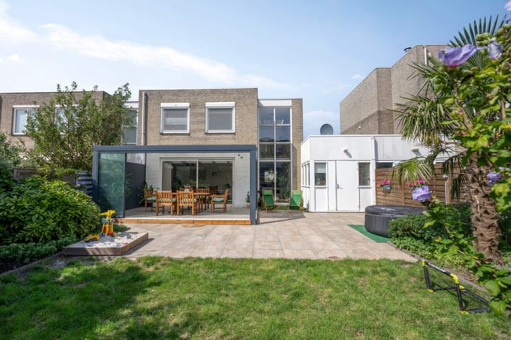 Caro van Eyckstraat 85