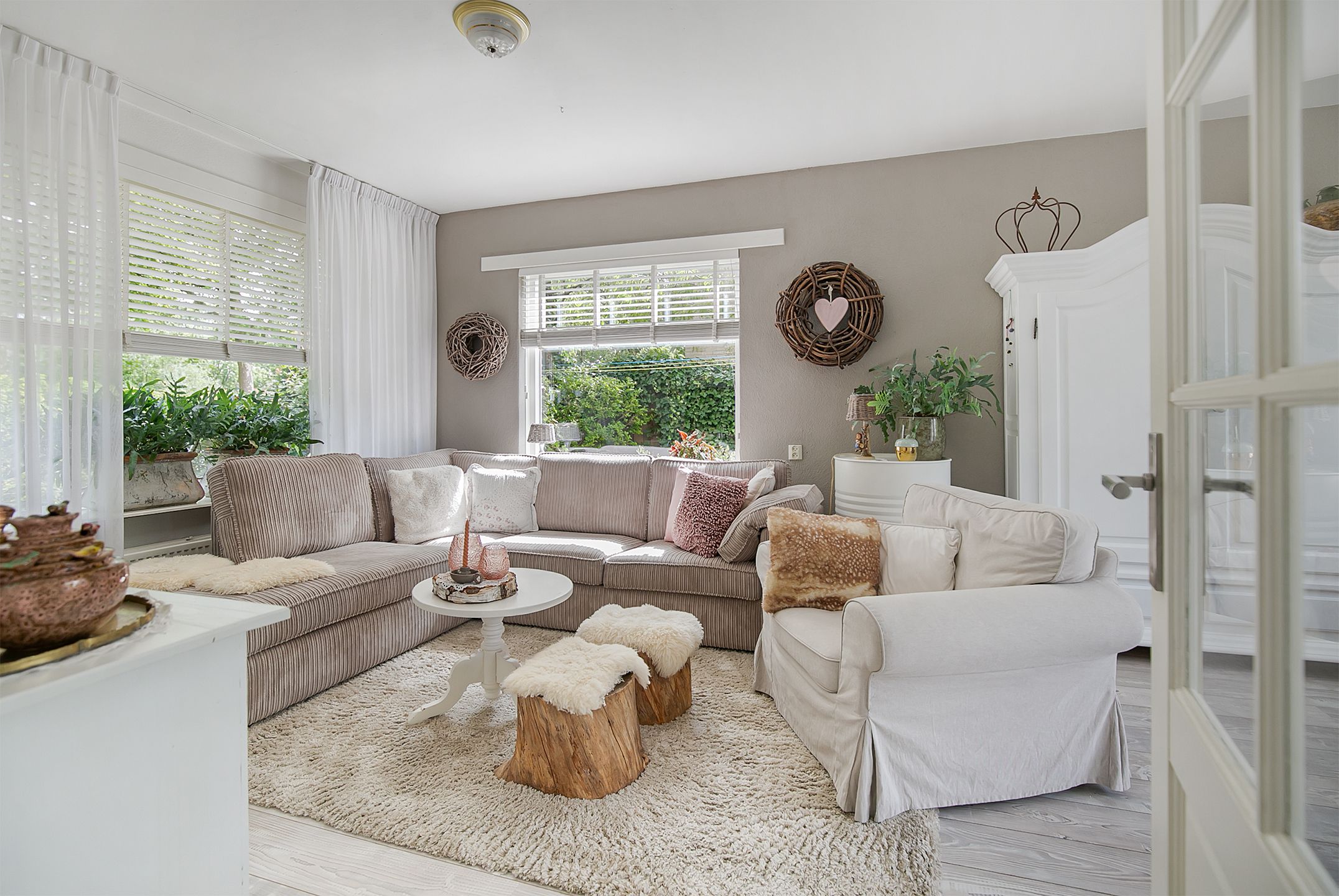 Photo 9 of De Weer 106