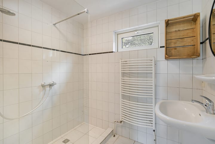 Photo 4 of De Weer 106