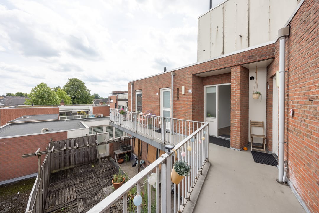 Foto 8 van Rozengaarde 95