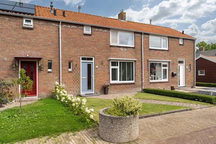 Foto 1 van Andries Joustrastrjitte 9