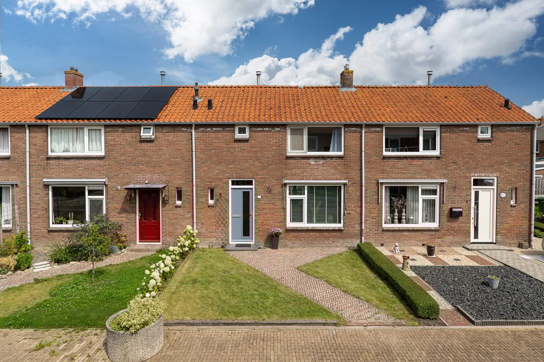 Foto 2 van Andries Joustrastrjitte 9