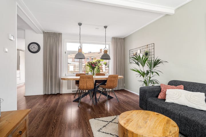 Foto 4 van Andries Joustrastrjitte 9