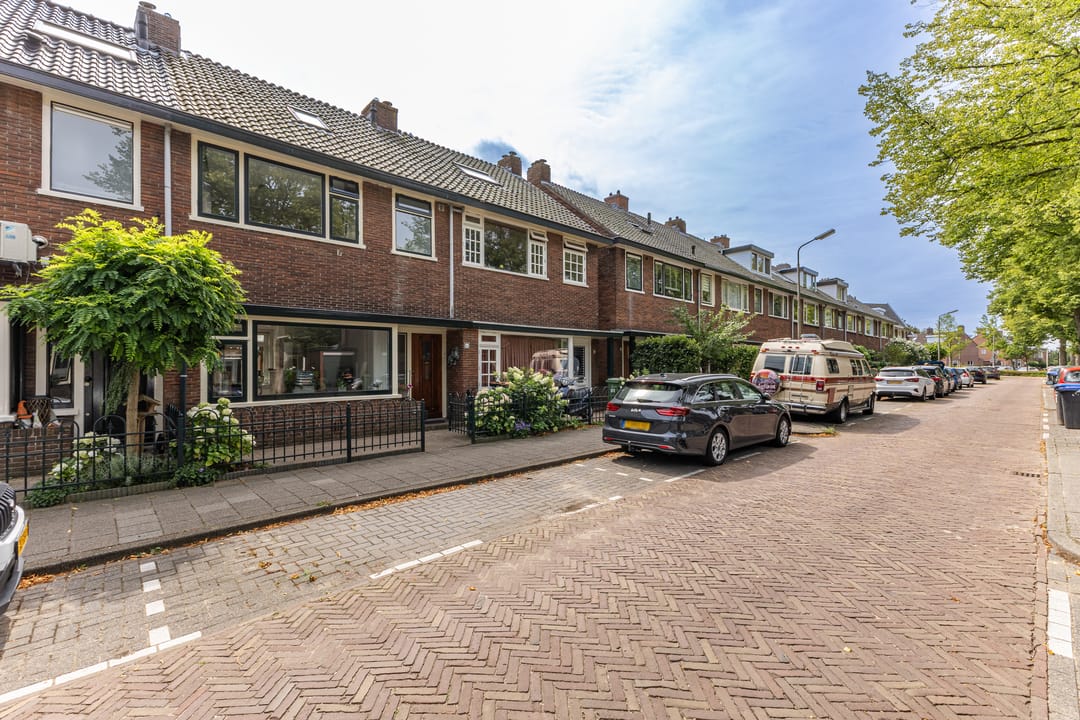 Photo 32 of Duinvlietstraat 66