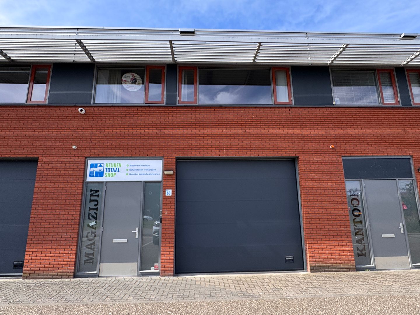 View photo 1 of Snelliusweg 63
