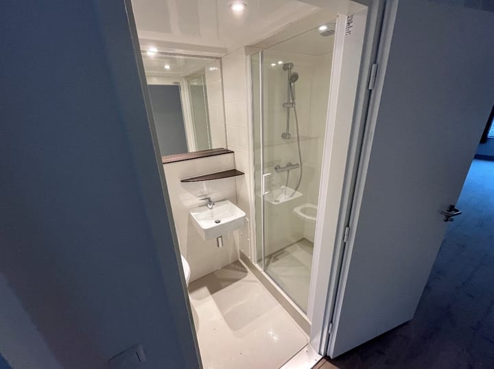 Photo 8 of Jellingastraat 7