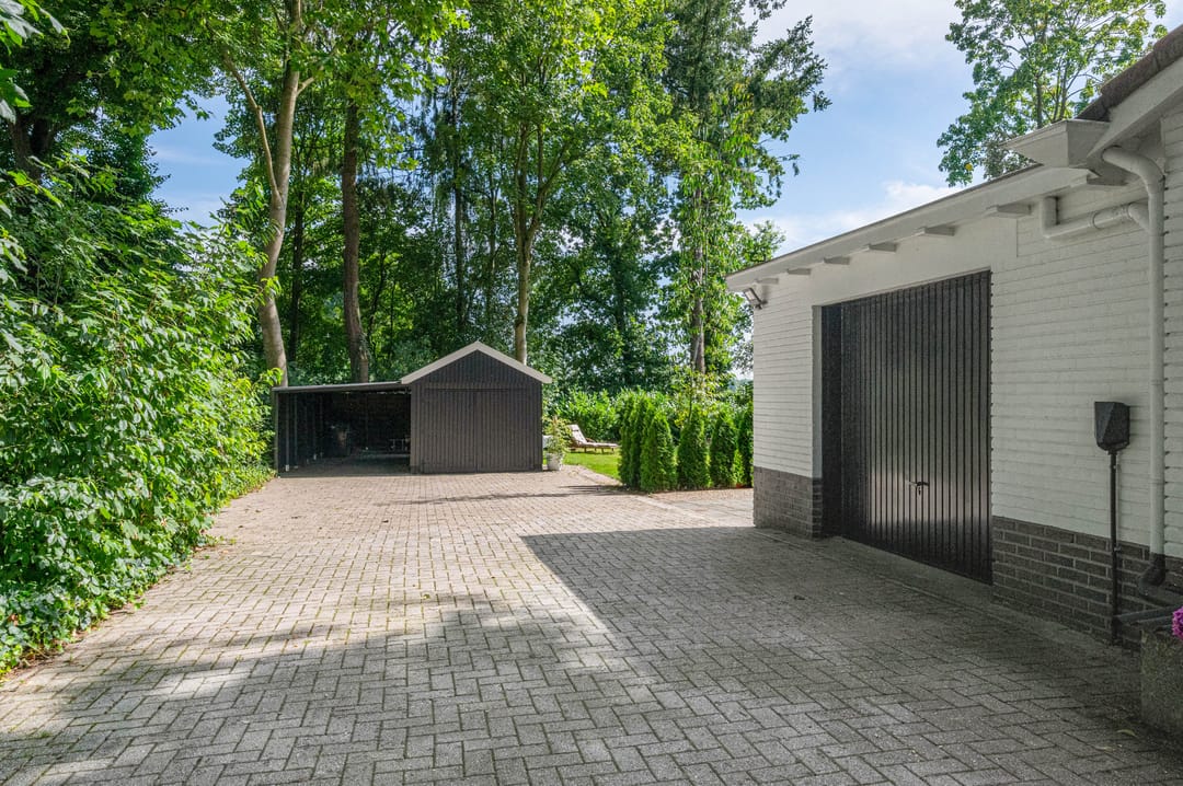 Photo 56 of Hoofdweg 122