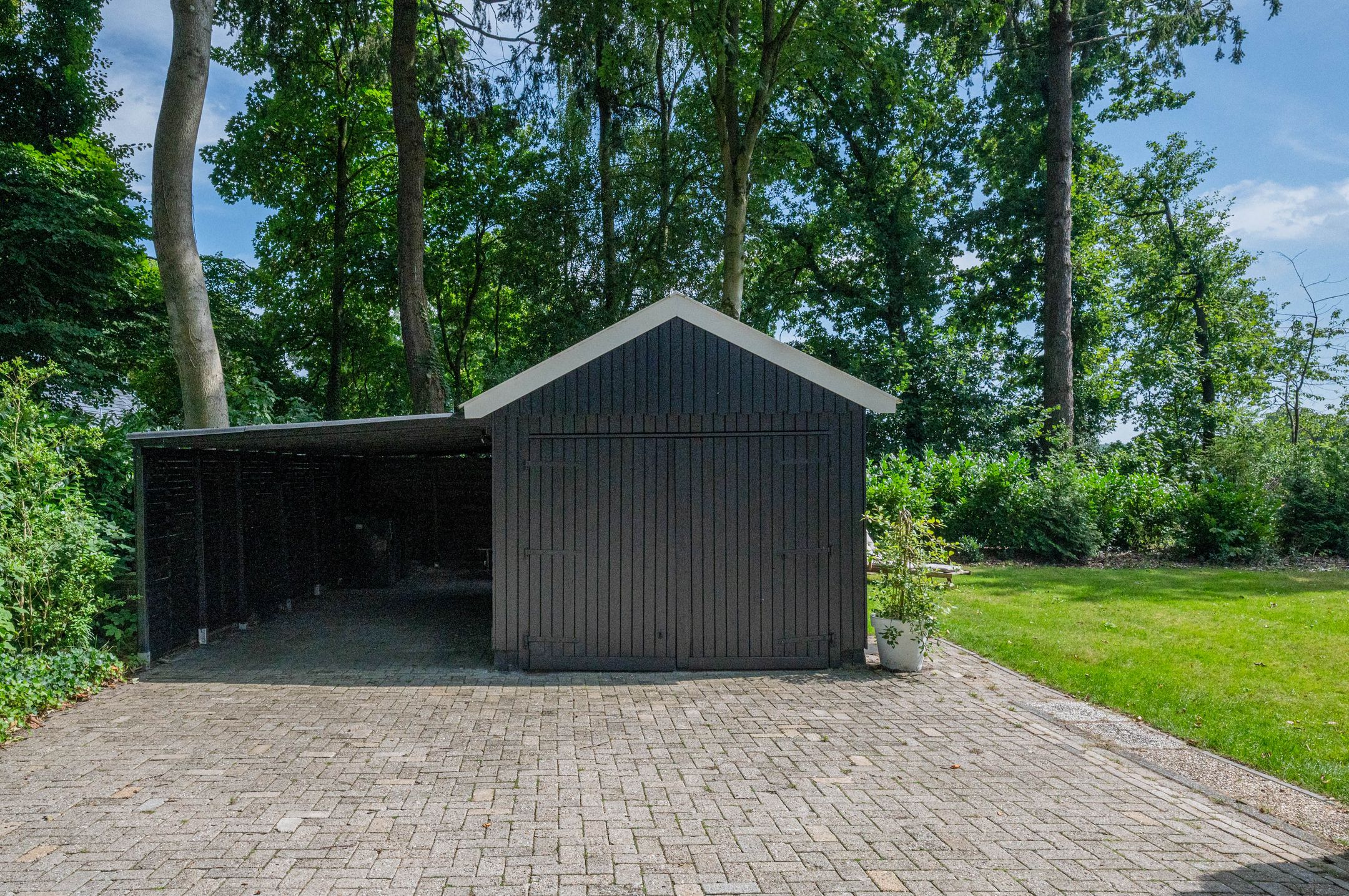 Photo 57 of Hoofdweg 122