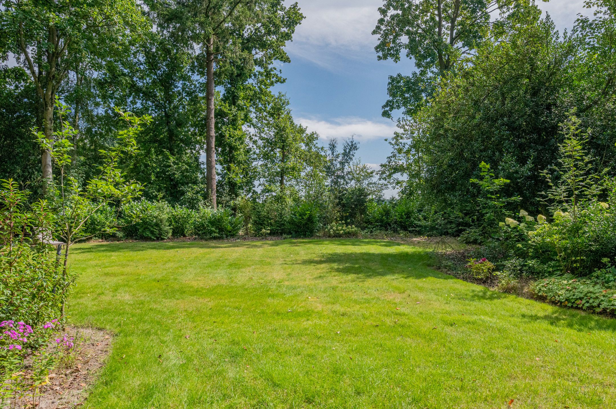 Photo 69 of Hoofdweg 122