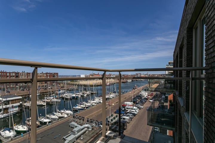 Photo 56 of Dr. Lelykade 196-J