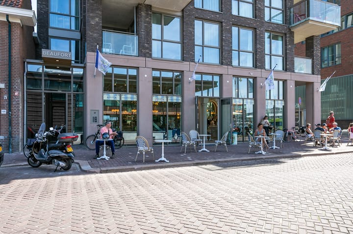 Photo 75 of Dr. Lelykade 196-J