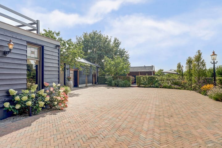 Foto 46 van Dorpsstraat 12