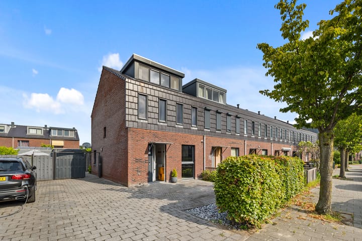 Foto 1 van Tom Navislaan 12