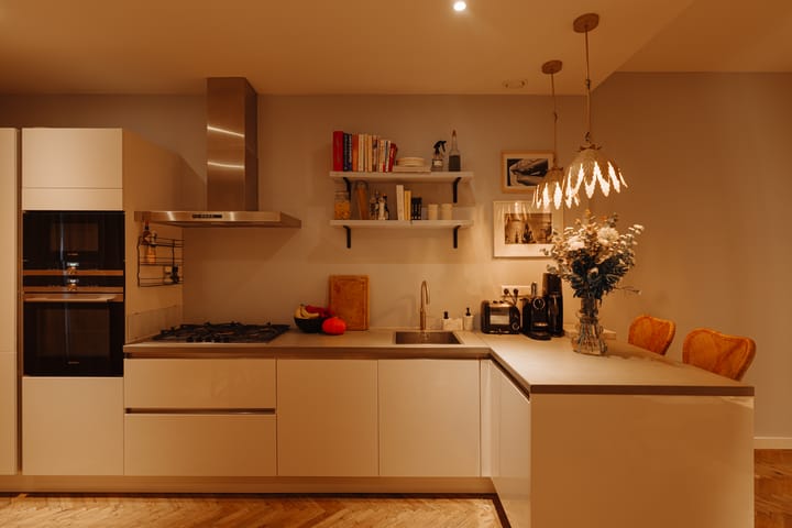 Foto 8 van Van Oldenbarneveldtstraat 13-BH