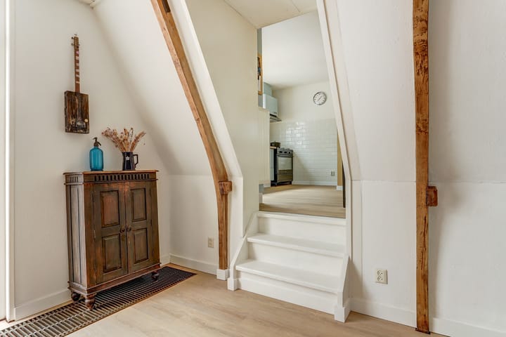 Photo 10 of Torenstraat 8