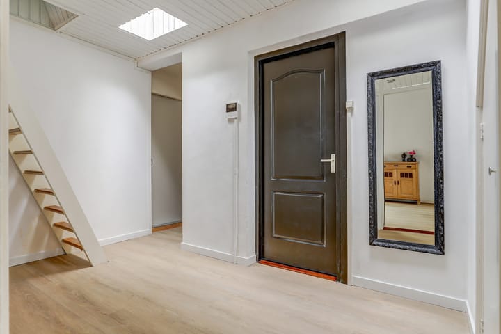 Photo 15 of Torenstraat 8