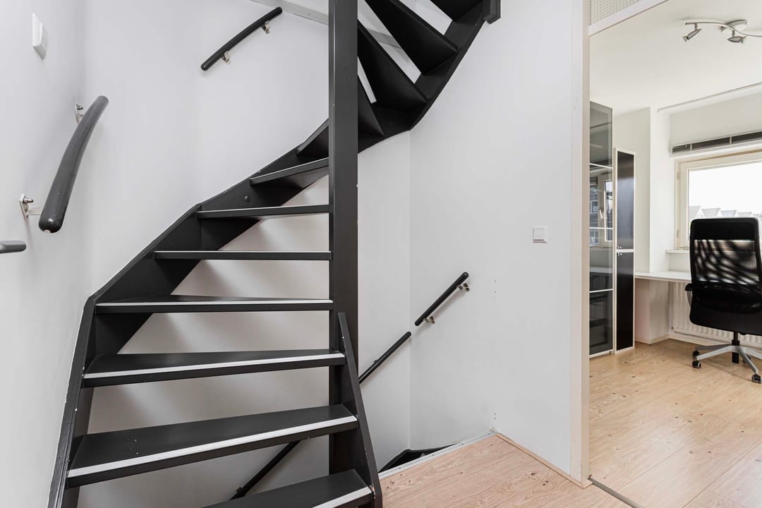 Photo 32 of Valkenkamp 721