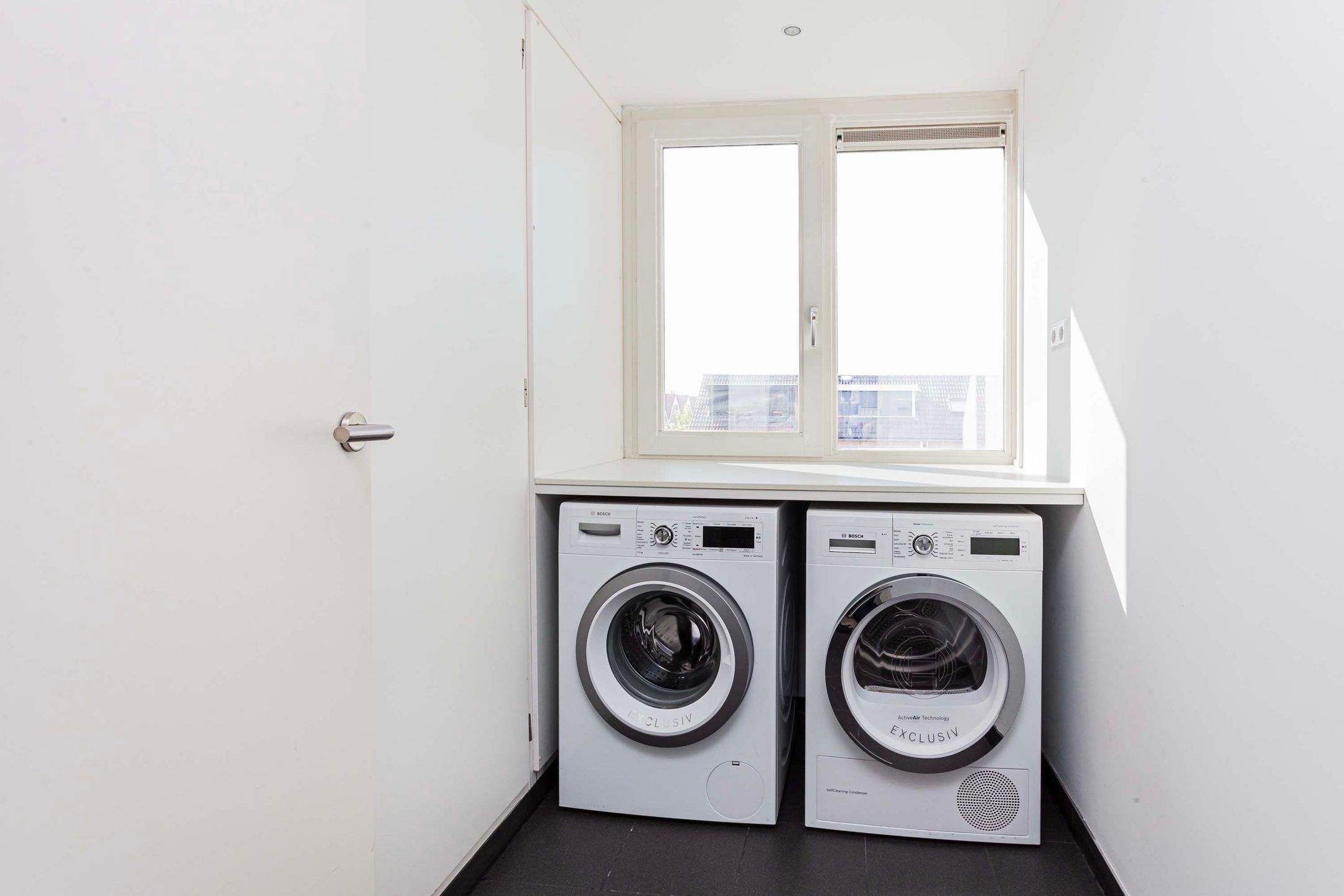 Photo 33 of Valkenkamp 721