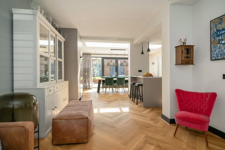 Foto 18 van Valkenierslaan 244