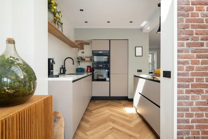 Foto 24 van Valkenierslaan 244