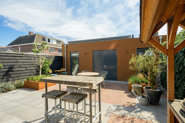 Foto 58 van Valkenierslaan 244