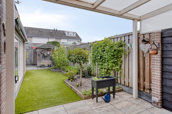 Foto 30 van Wezelstraat 24