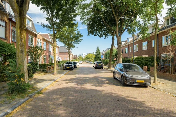 Foto 72 van Valkenierslaan 244