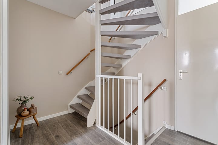 Foto 25 van Lisdodde 8