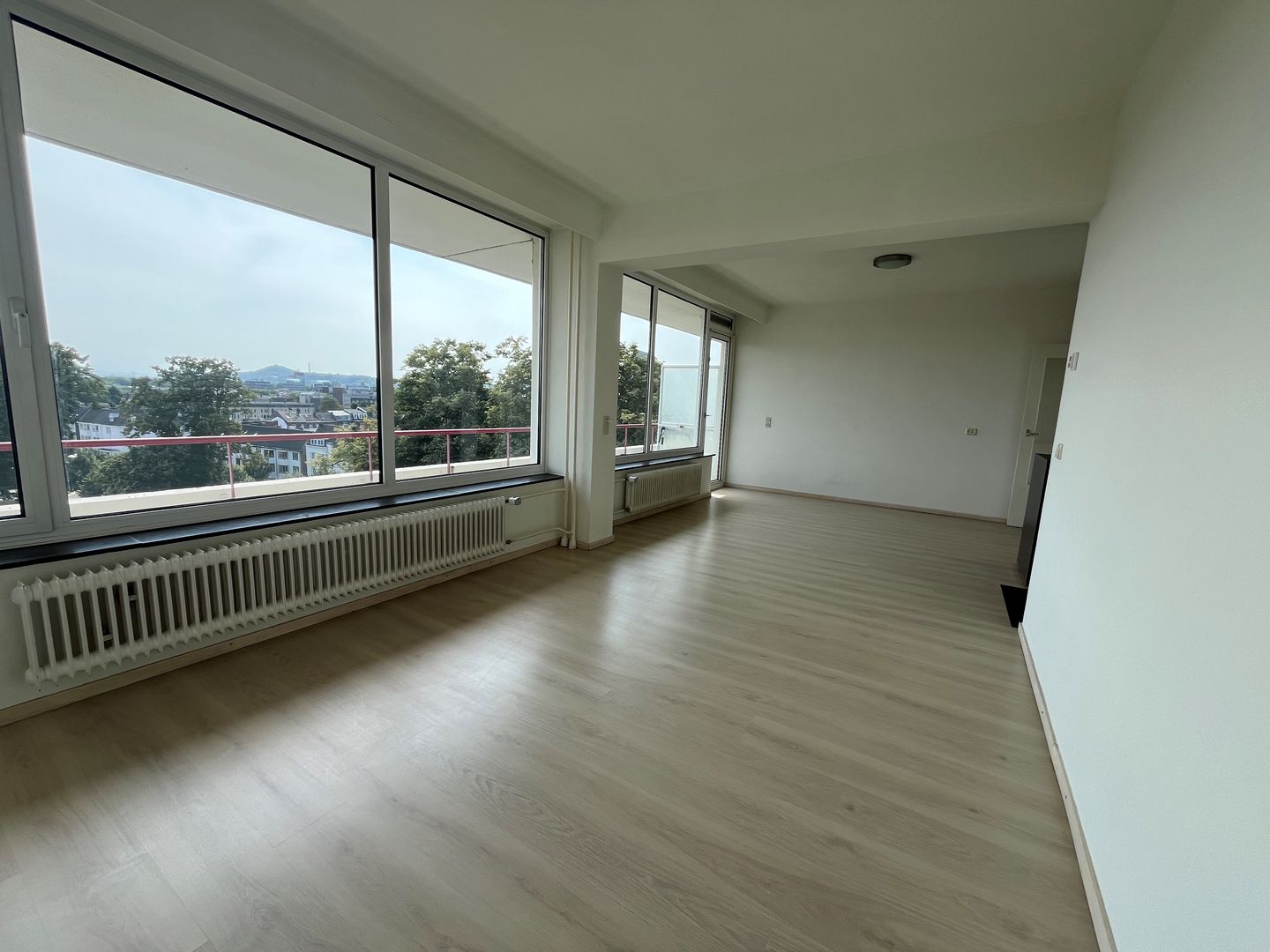 Foto 4 van Koningsplein 57-H