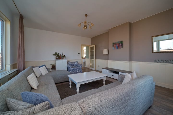 Photo 4 of Goeverneurlaan 328