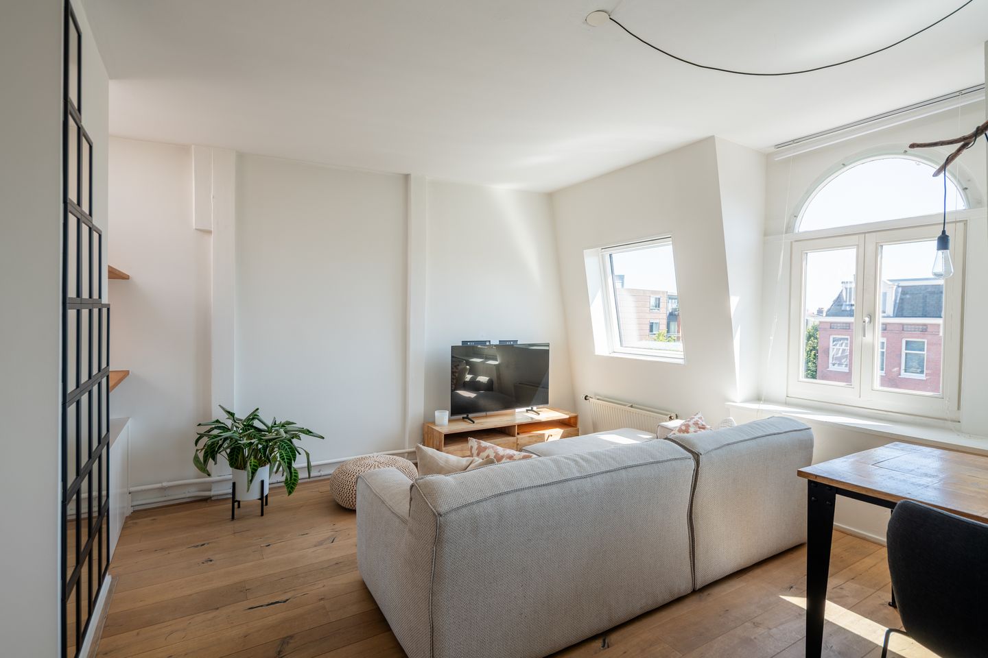 Foto 10 van Frederik Hendrikstraat 92-4