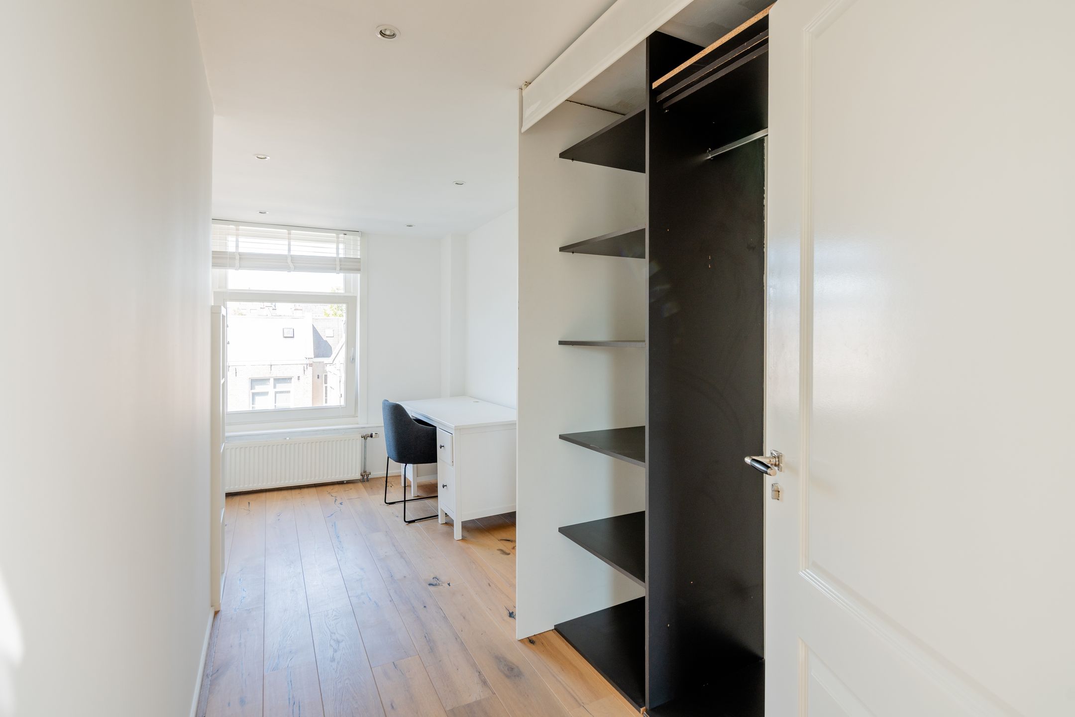 Foto 21 van Frederik Hendrikstraat 92-4