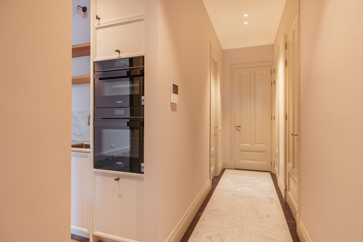 Photo 3 of Koninginneweg 41-1