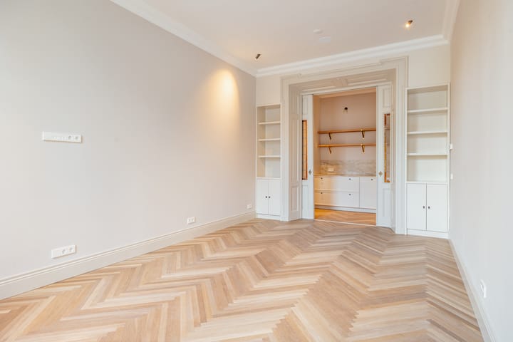 Photo 5 of Koninginneweg 41-1