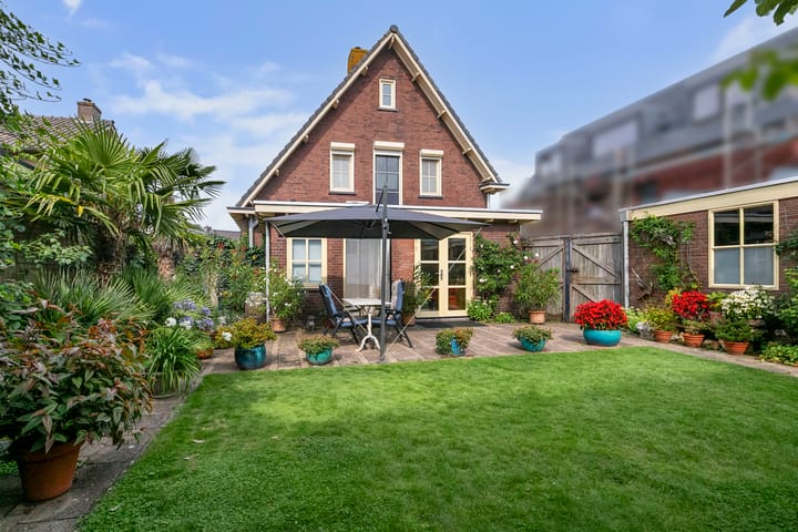 Foto 38 van Klapstraat 92