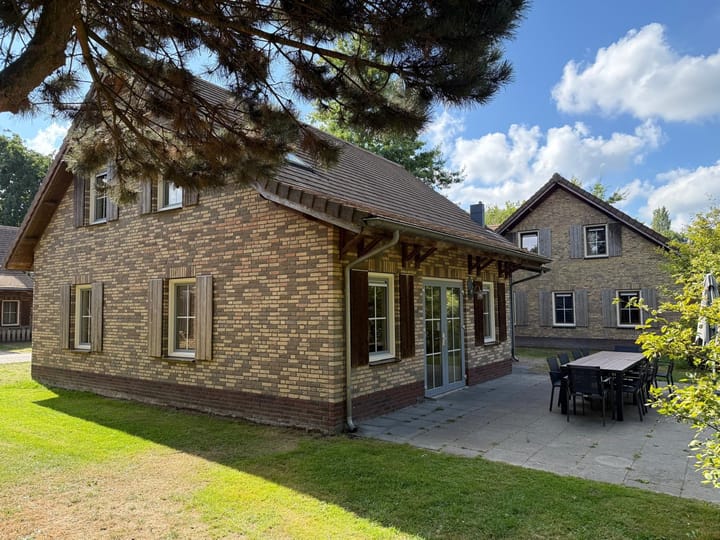 Photo 2 of Trancheeweg 7-506