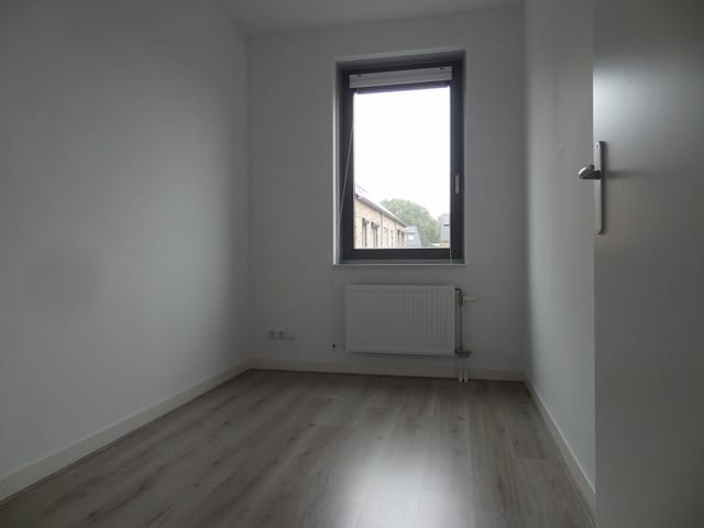 Photo 8 of Nuenenseweg 2-H