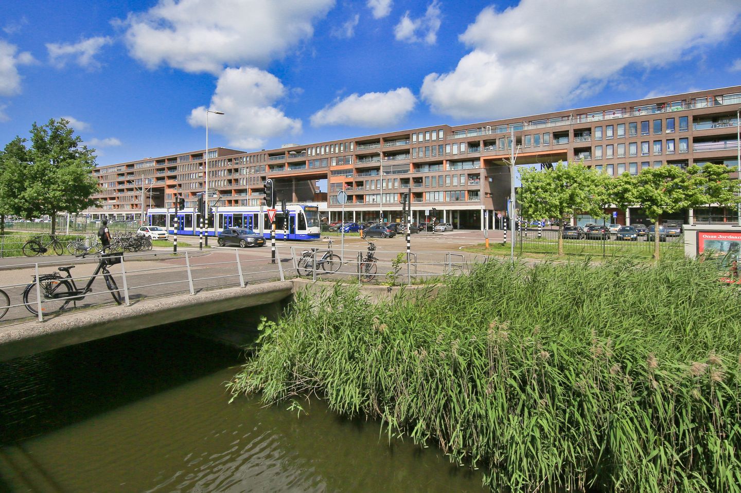 Foto 34 van Pieter Calandlaan 400