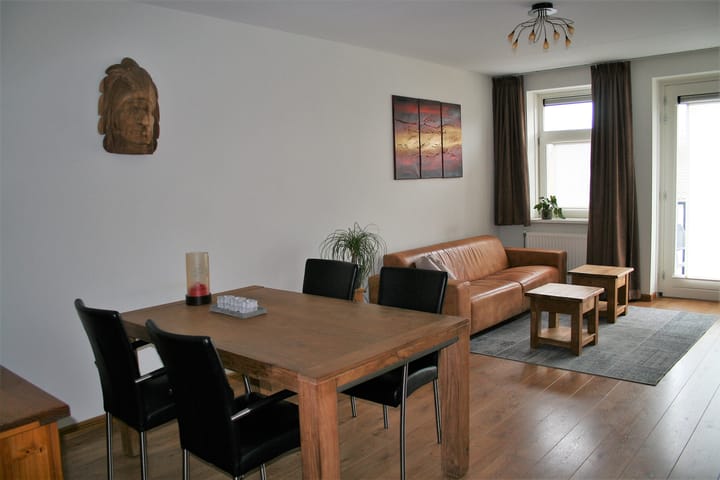 Photo 2 of Burgemeester Magneestraat 65-B