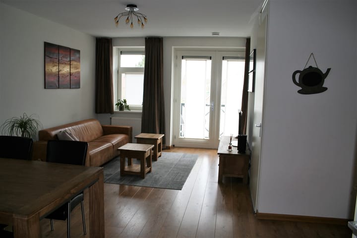 Photo 3 of Burgemeester Magneestraat 65-B