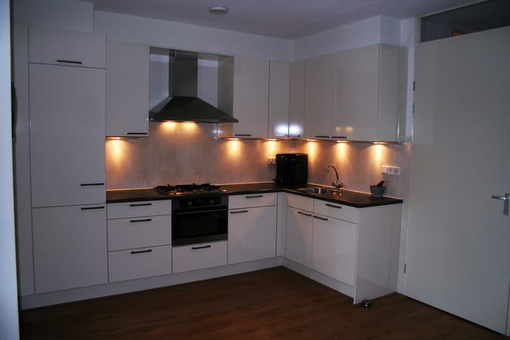 Photo 5 of Burgemeester Magneestraat 65-B