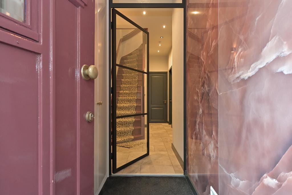 Photo 9 of Van Nijenrodestraat 51